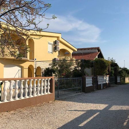 Casa Rada Apartment Vir Exterior photo