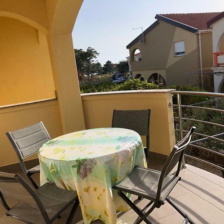 Casa Rada Apartment Vir Exterior photo