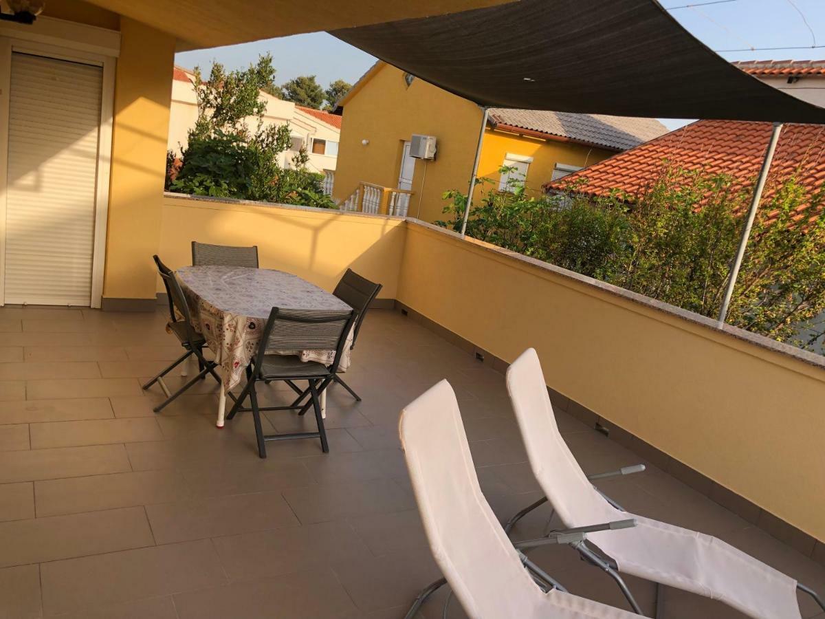Casa Rada Apartment Vir Exterior photo